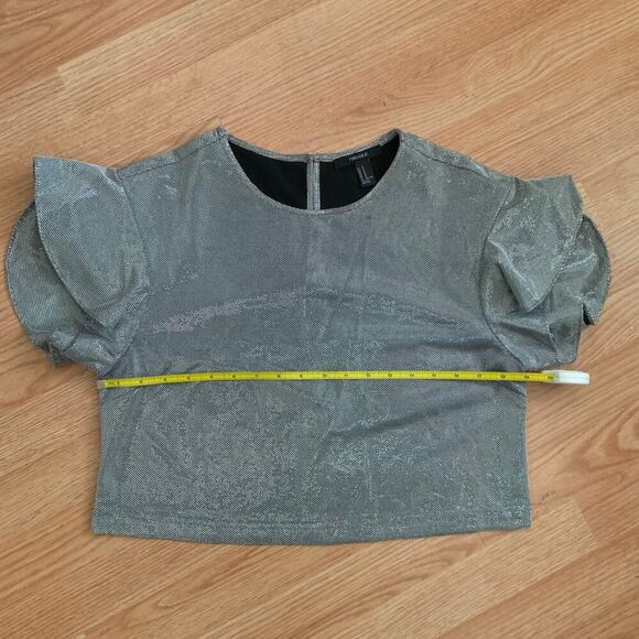 Metallic Silver Holiday Party Mesh Cropped Top Flutter Ruffle Sleeve Size M - Picture 6 of 7